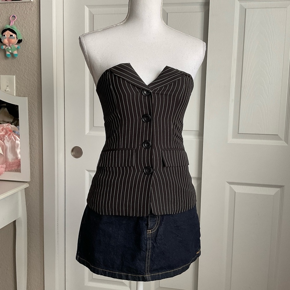 Strapless Pinstripe Button-Up Bustier Top - Black & White